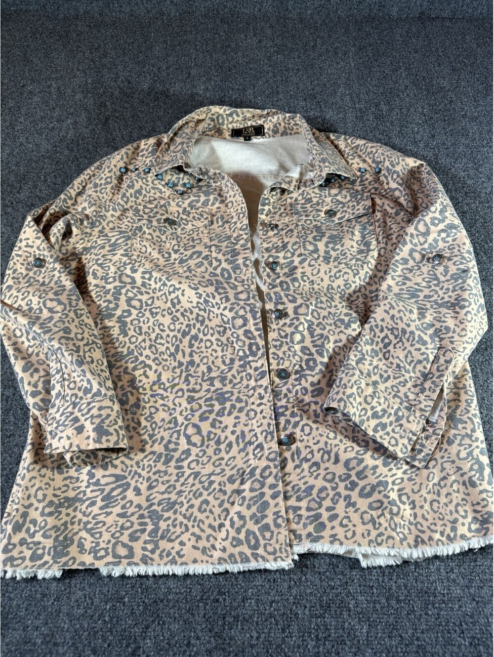 L&B leopard turquoise inspired button jacket size L